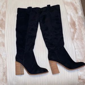 Black tall suede boots
